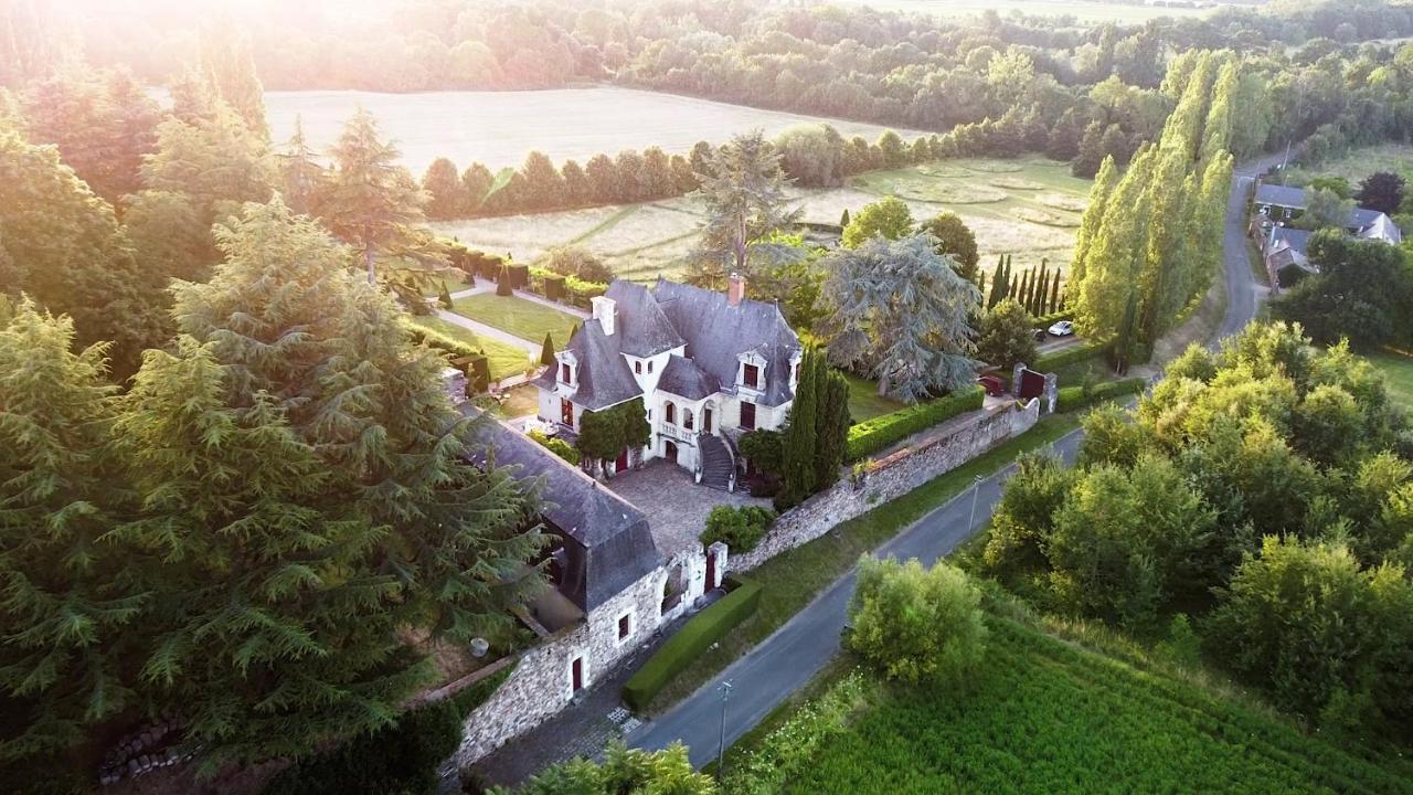 Hotel Manoir De La Groye Saint-Saturnin-sur-Loire Exterior foto